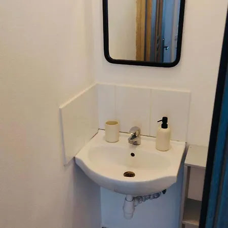 Apartment Cocarascu 5 *